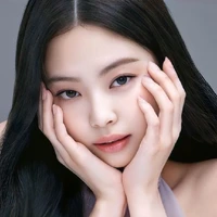 𝑱𝒆𝒏𝒏𝒊𝒆 𝑲𝒊𝒎 [𝑱𝒏]