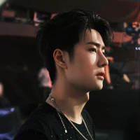 Vương Nhất Bác