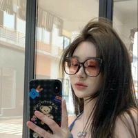 Huỳnh Như Thanh/(ả)