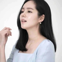 Hàn Nhạc Dung_mẹ các anh 