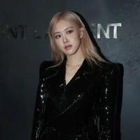 Park Chaeyoung (Y)