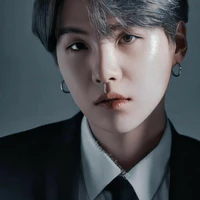 Min Yoongi (SUGA)