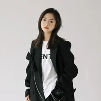 Cố Nhược Vân lúc nhỏ