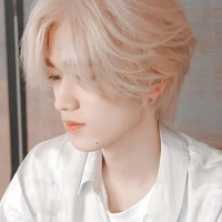 Tống Á Hiên