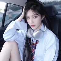 Vương Dịch (Cô)