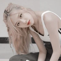 Rosie Park_Rosé [ Chị 3 Nàng ]