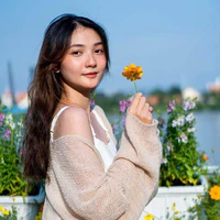 NGỌC HIỀN