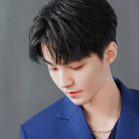 VƯƠNG TUẤN KHẢI