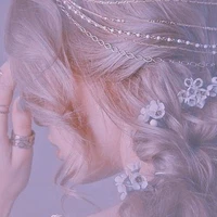 Trần Thiên Bảo Ngọc (cô²/em gái gã)
