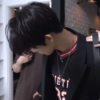 Hàn Quốc Nam (em n9)