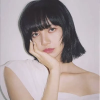 Lalisa Manobal /Cô/