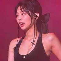 Kim Jennie /Em/