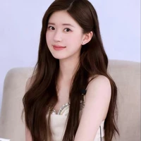 Triệu Lộ Tư ( nv chính )