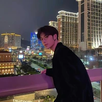 Lục Thiên Vũ-na9