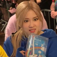 Rinniee dayy(Tác giả)