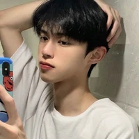 Minh Huy (nam 9)