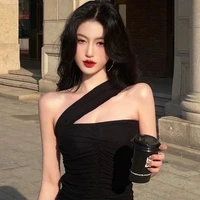 Trần Bảo Hy|Cô|