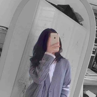 Tuyết Anh ( em út )