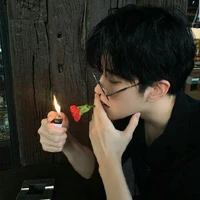 Lục Gia Phong _ Richard _Cha anh