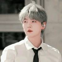 Min Yoongi - Suga