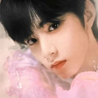 Lưu Diệu Văn (17 tuổi)