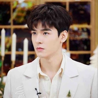 Hiệu trưởng ( ba của nam9 )