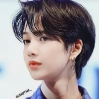 Lalisa ( Y )