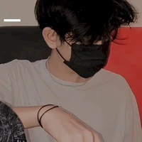 Lưu Minh Nhân Mã/Hồ Lưu