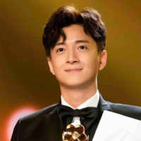 Ngô Kiến Huy 