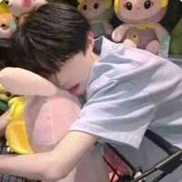 Hoàng Bảo Minh /bff  cô /