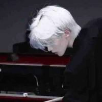 Vương Châu Thành - bố cô 