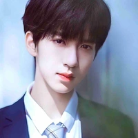 Hạ Tuấn Lâm(cậu)