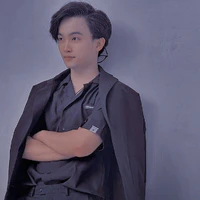 Siro(Anh ba của Kai,Phong em của Vịt)