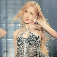 Rosé *chị*
