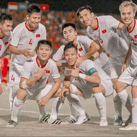 Cả đội