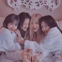 (các chị) - lisa