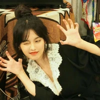 Hiên Vi_bff nàng_/cô/