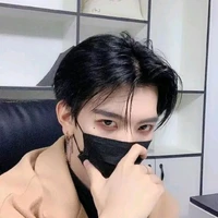 Nguyễn Khánh Hoàng(bn thân nam9)