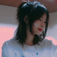 Vương Nguyễn Bảo Linh ( nữ9 )