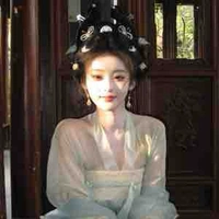 Chi Chi - Nô tỳ của hoàng hậu