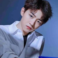 Vương Tuấn Khải