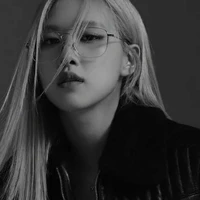 Park Chaeyoung(cô)