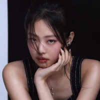 Kim Jennie [ Em ]