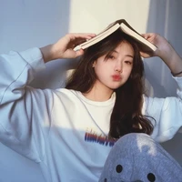 Từ Thư Hân/ bff nữ9