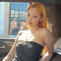 jennie(chị họ)