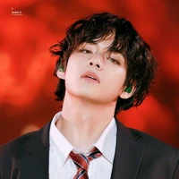 Kim Taehyung (V)