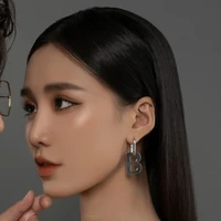 Dương Tú tri / Mia