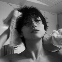 Kỳ Phùng Sư Tử