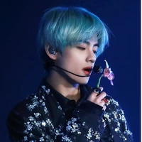Kim Taehyung(bạn anh) - hắn