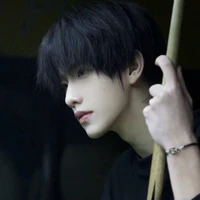 Trương Hoàng Cự Giải